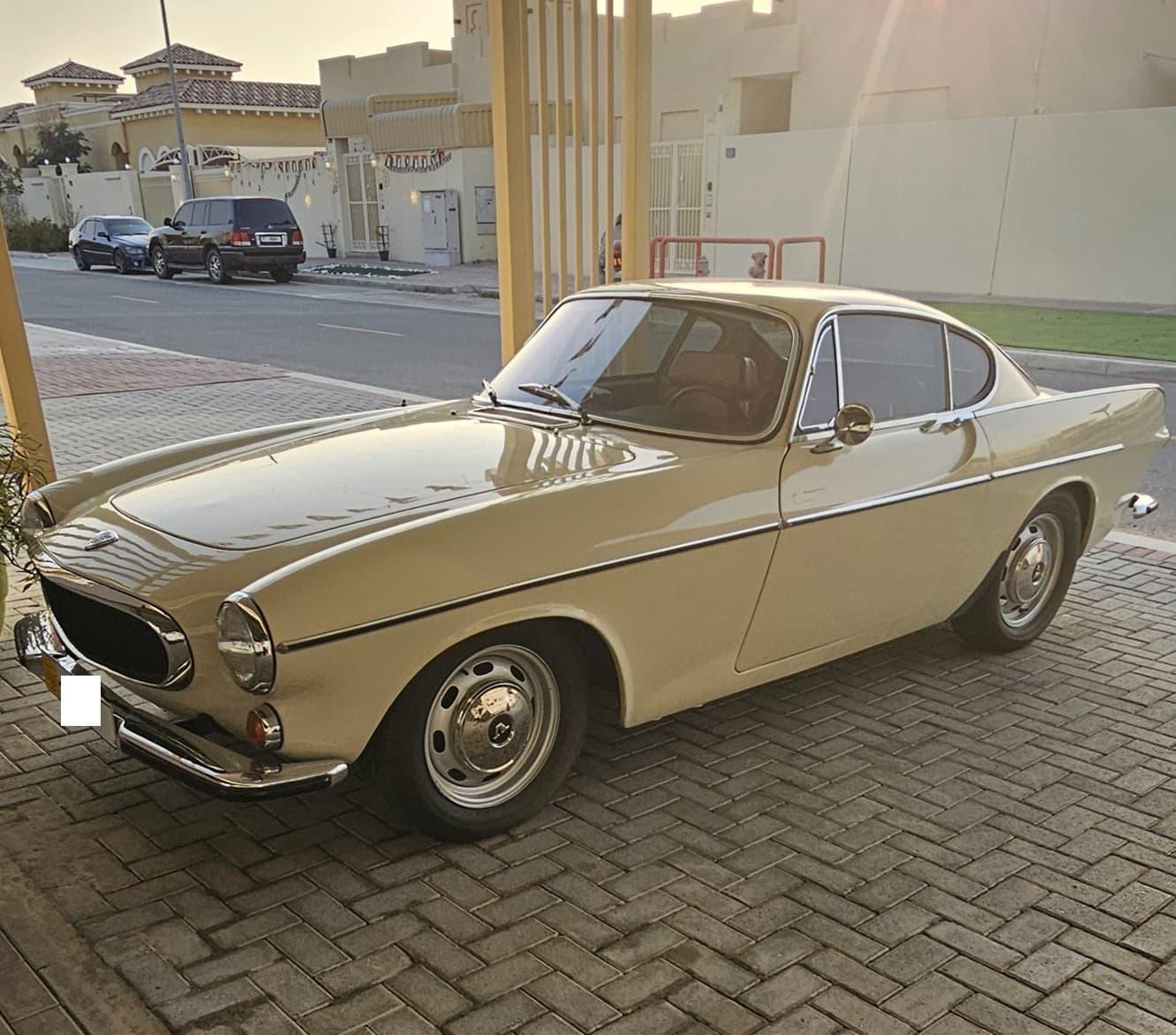 1968 Volvo P1800 - view 6