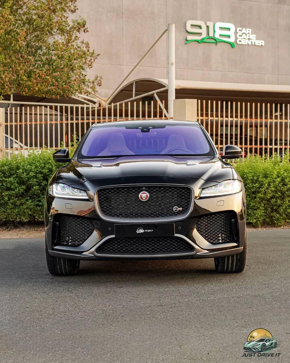 Jaguar F-Pace SVR 2020 - view 4