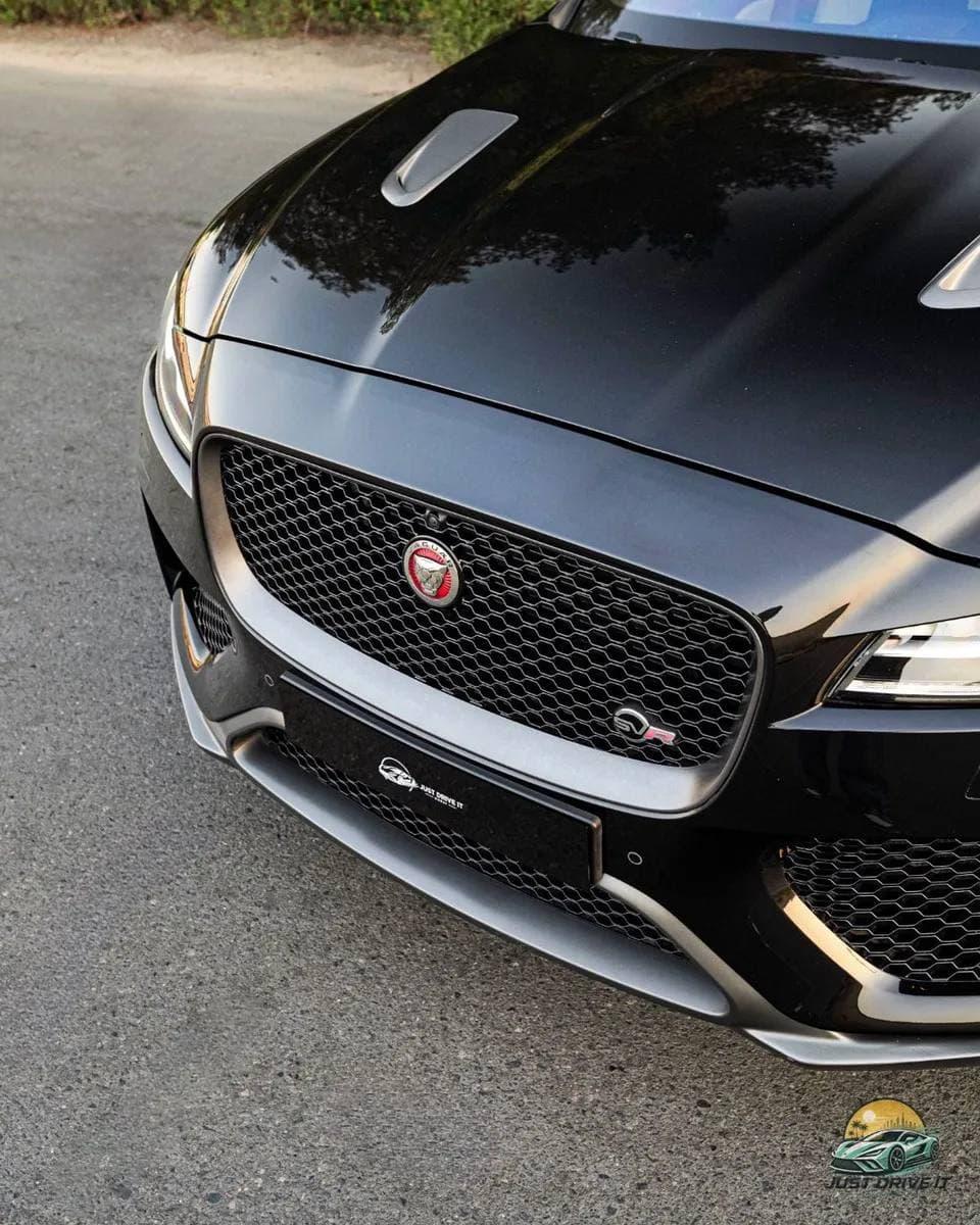 Jaguar F-Pace SVR 2020 - view 7
