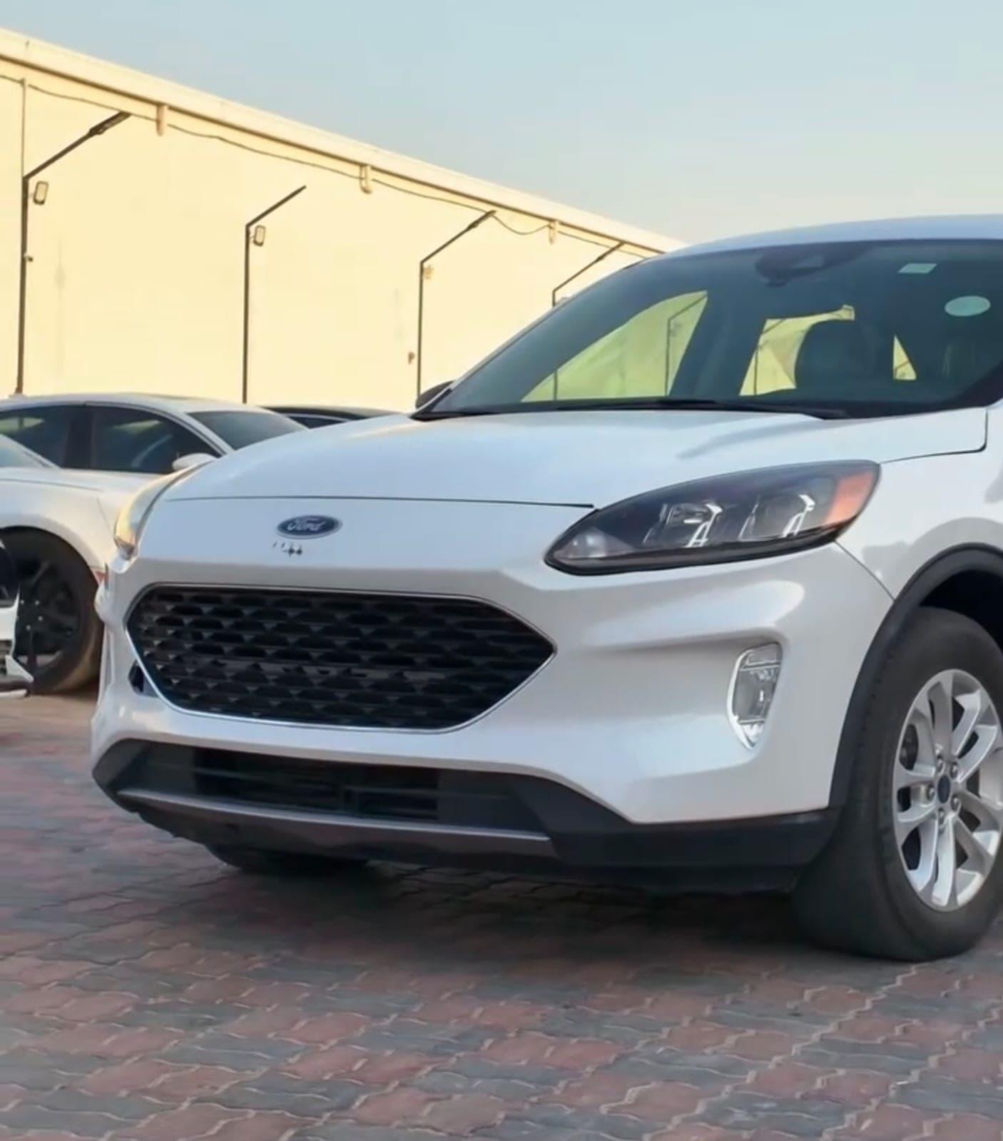 Ford Escape 2020 - view 4