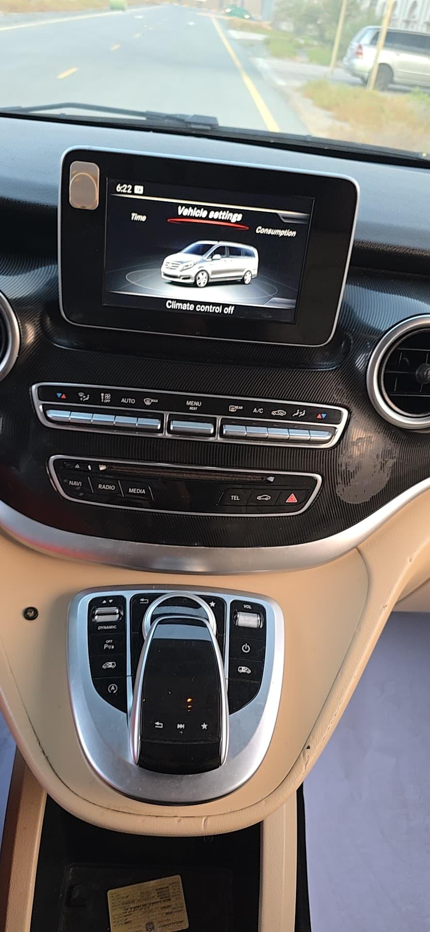 Mercedes V 250 - view 4