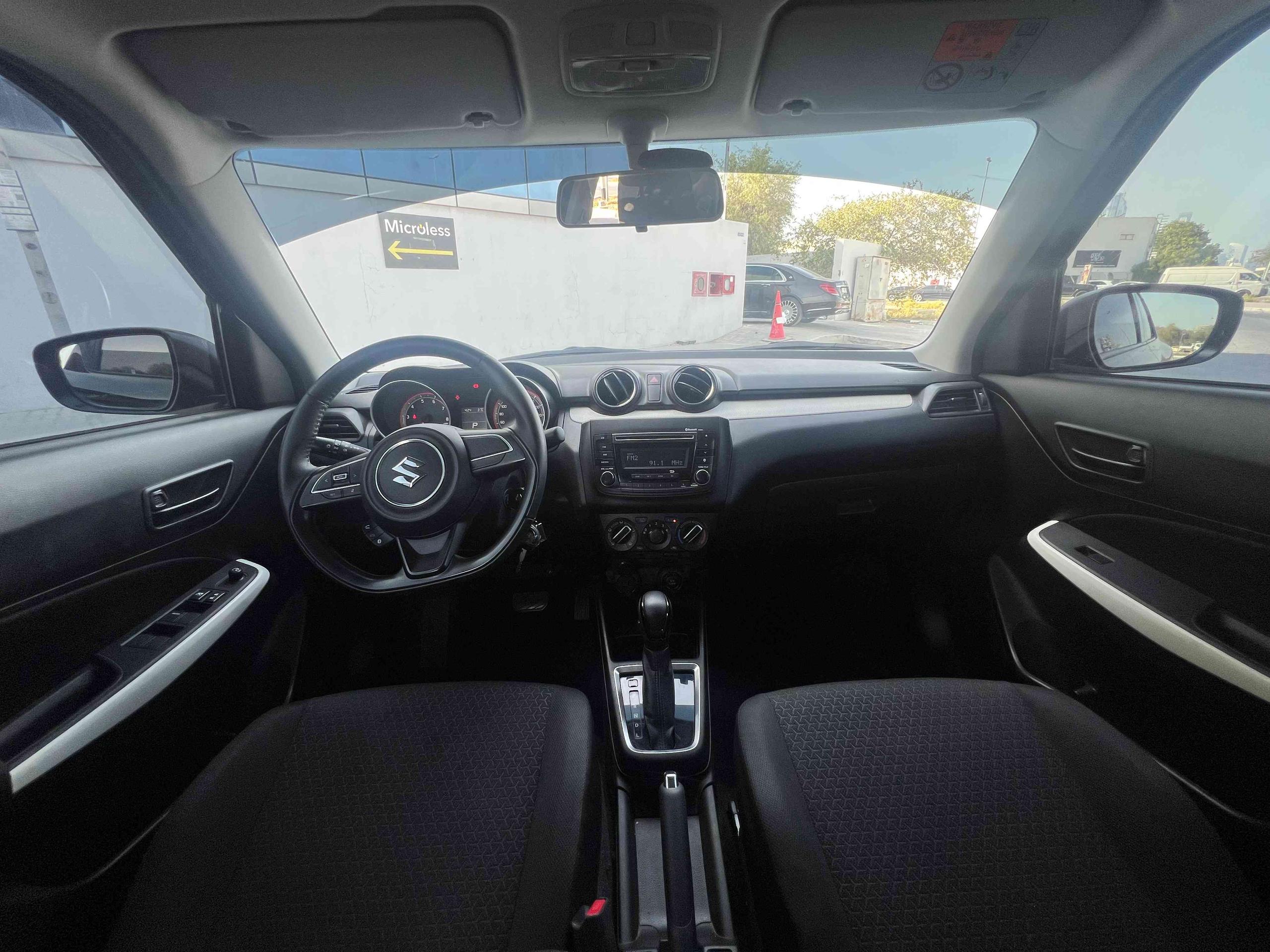 2019 Suzuki Swift GLX - view 13
