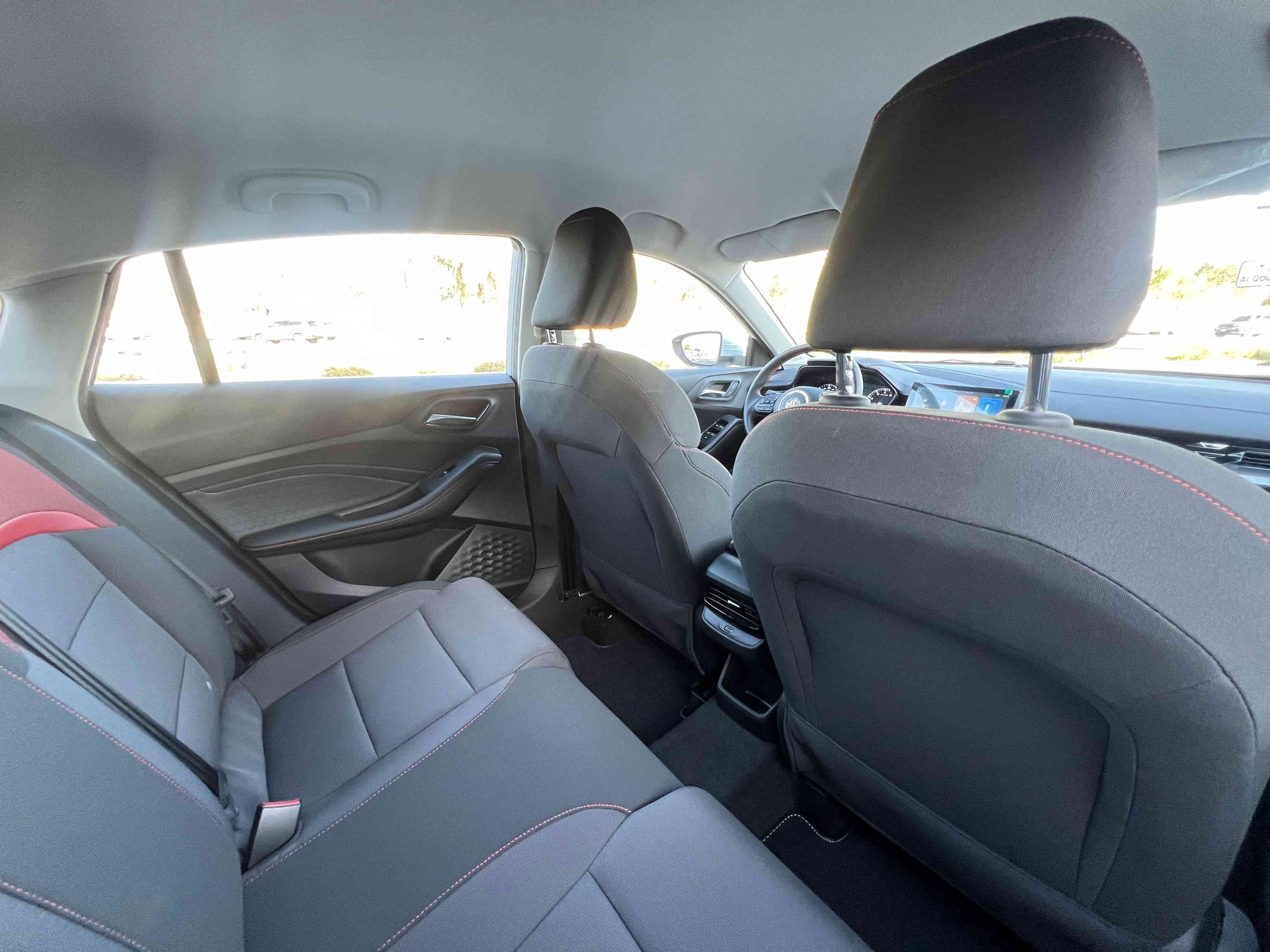Pay 999 AED Monthly 0 Down Payment | MG GT 2025 - view 10