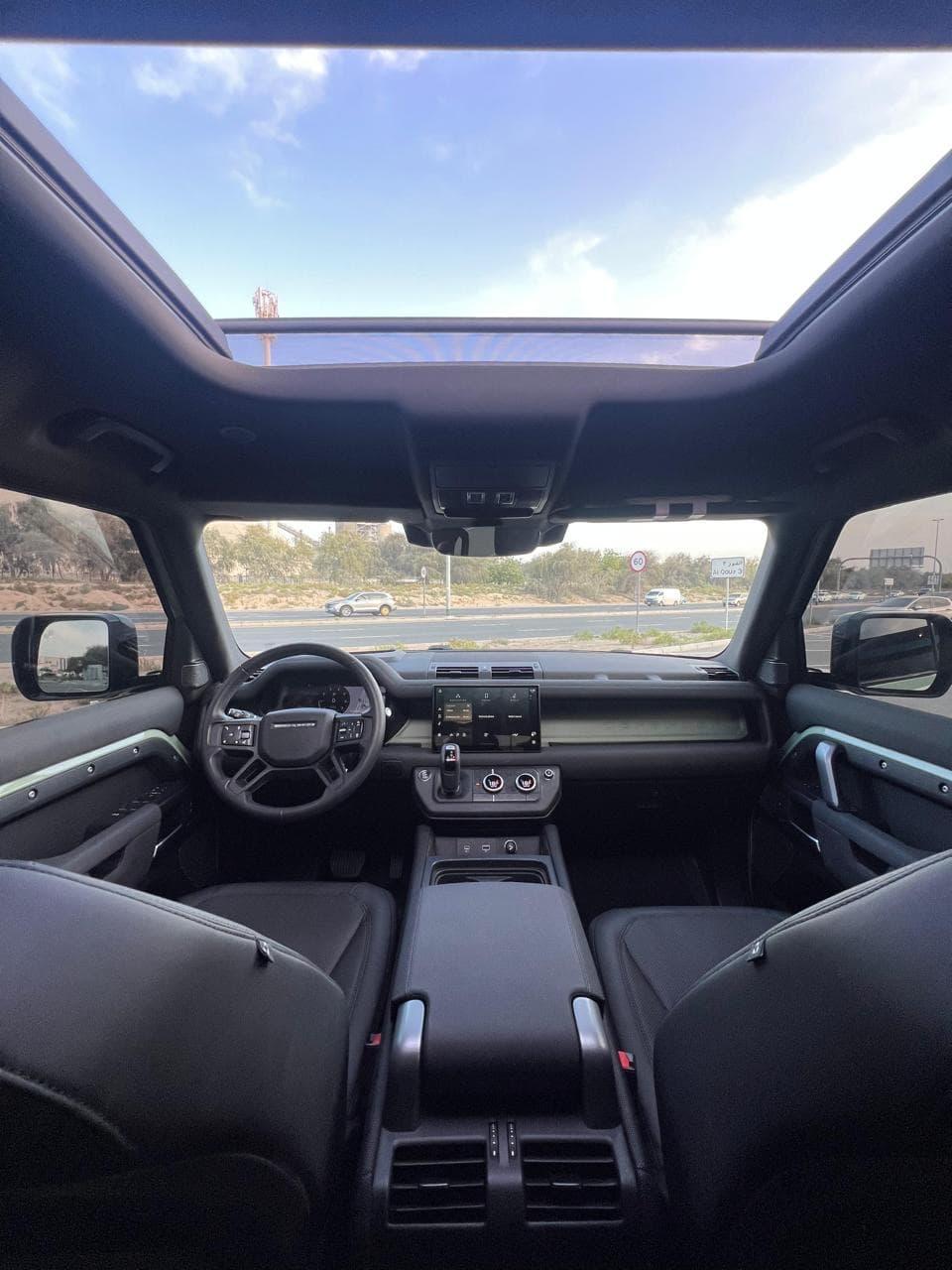 Land Rover defender 75th edition - view 9