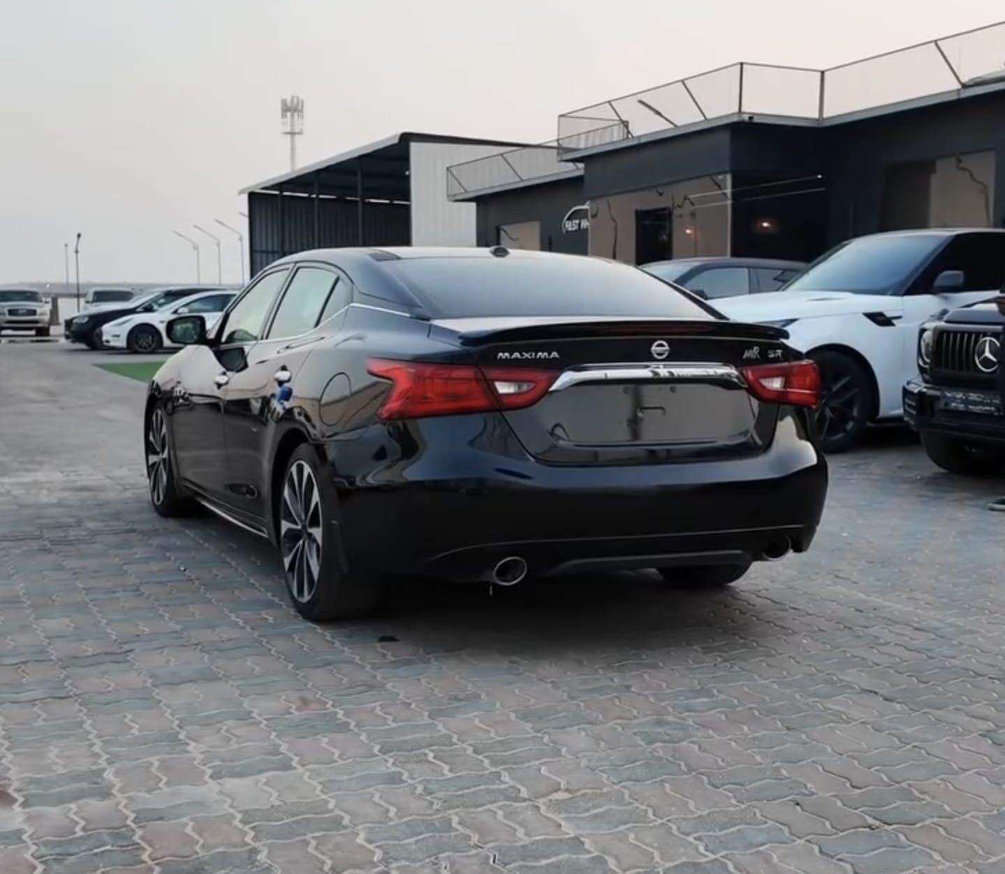 Nissan Maxima SR 2017 Gcc - view 2