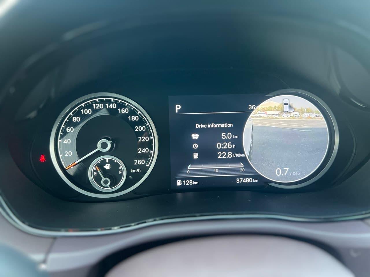 Genesis GV70 2.5T Platinum SPECIAL ORDER MATT FACTORY 2023 GCC Specs| Under Warranty Service - view 9