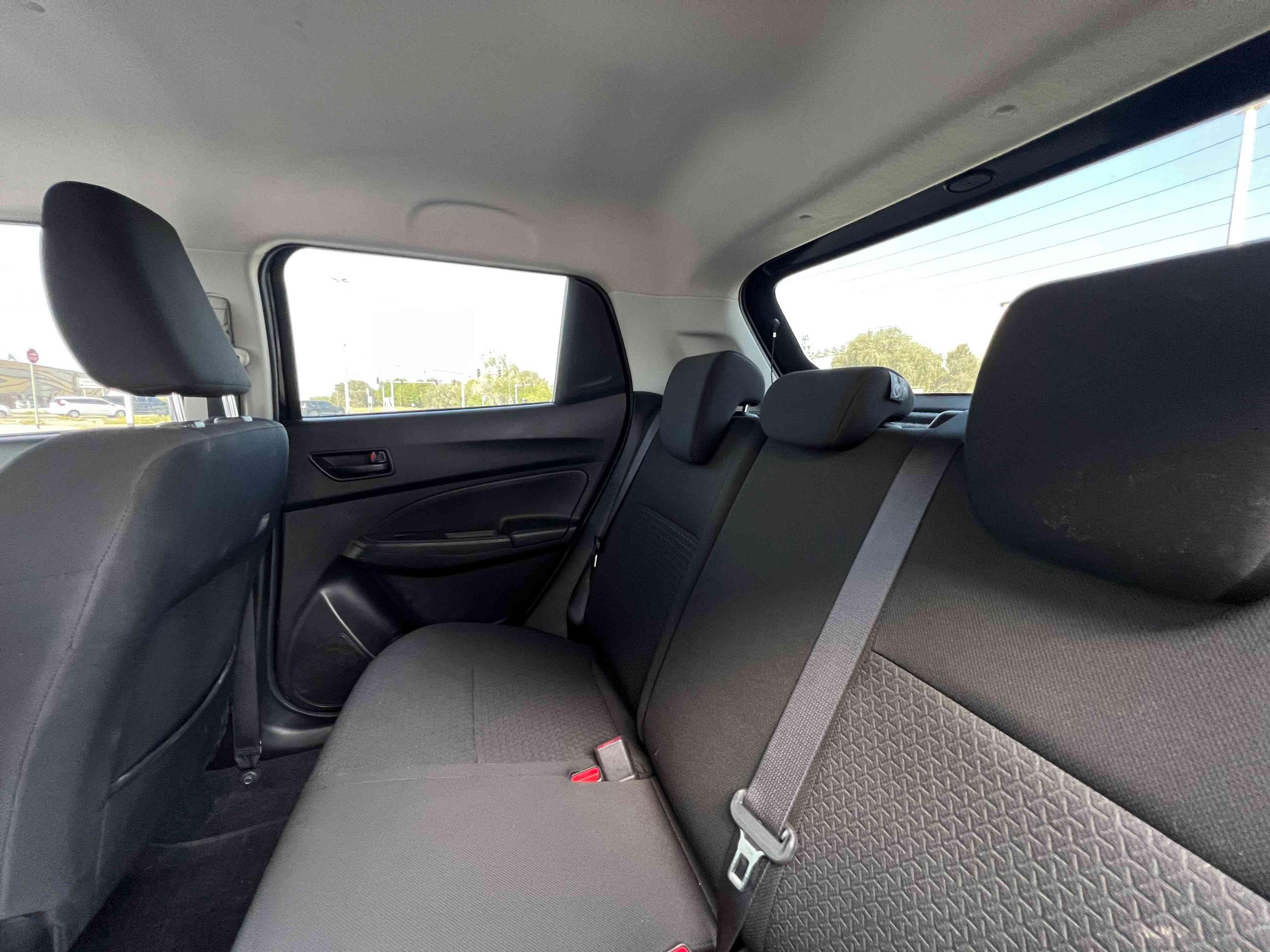 2019 Suzuki Swift GLX - view 14
