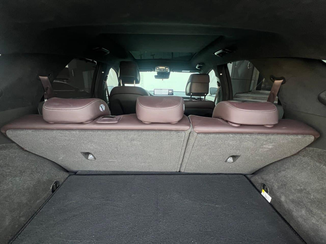 Genesis GV70 2.5T Platinum SPECIAL ORDER MATT FACTORY 2023 GCC Specs| Under Warranty Service - view 13