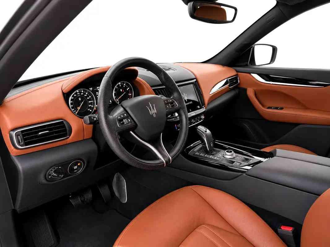 2021 Maserati Levante Full Option | Pristine Condition | Low Km - view 11