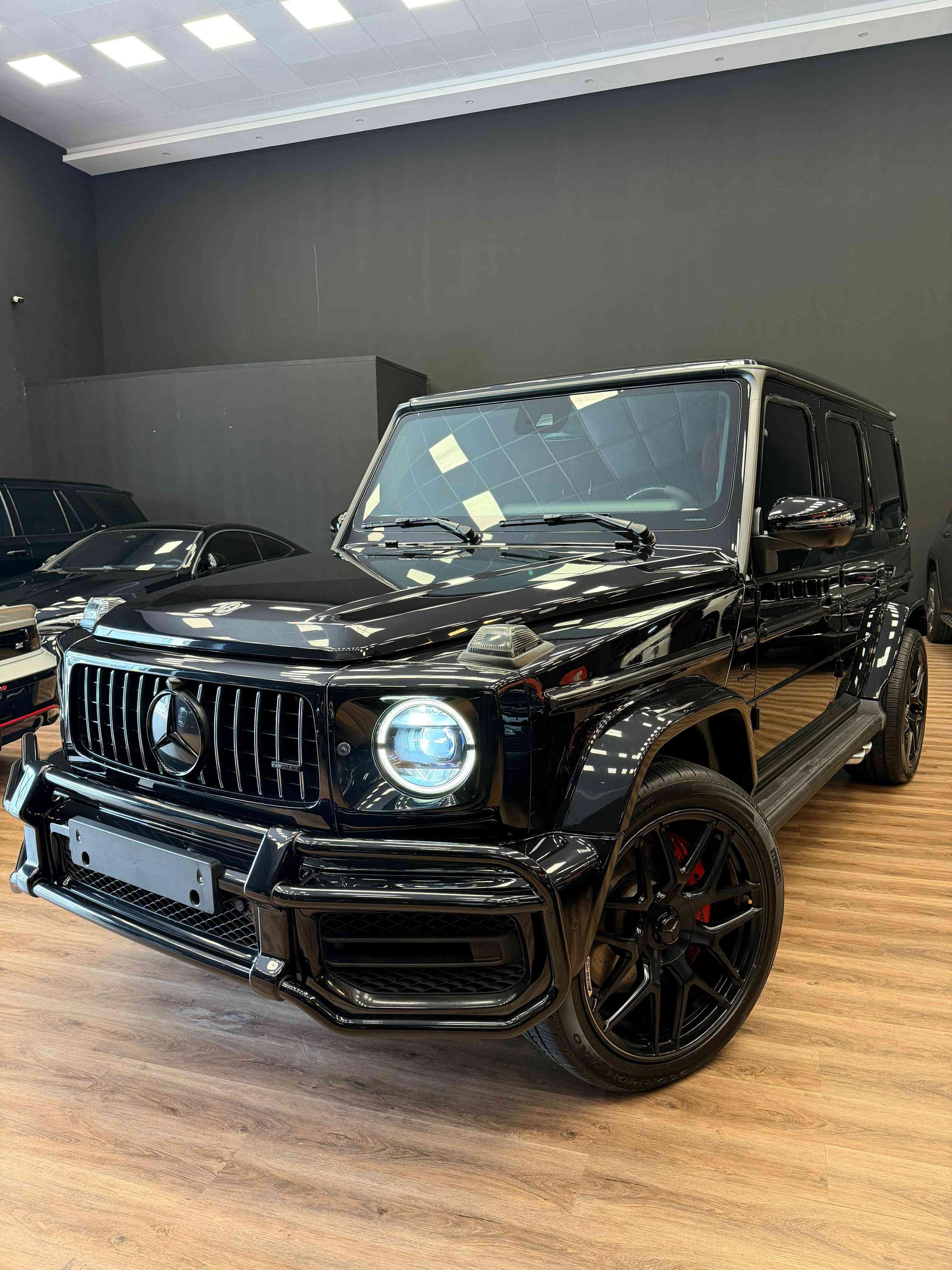 Mercedes-Benz G63 | GCC | Full PPF - view 3