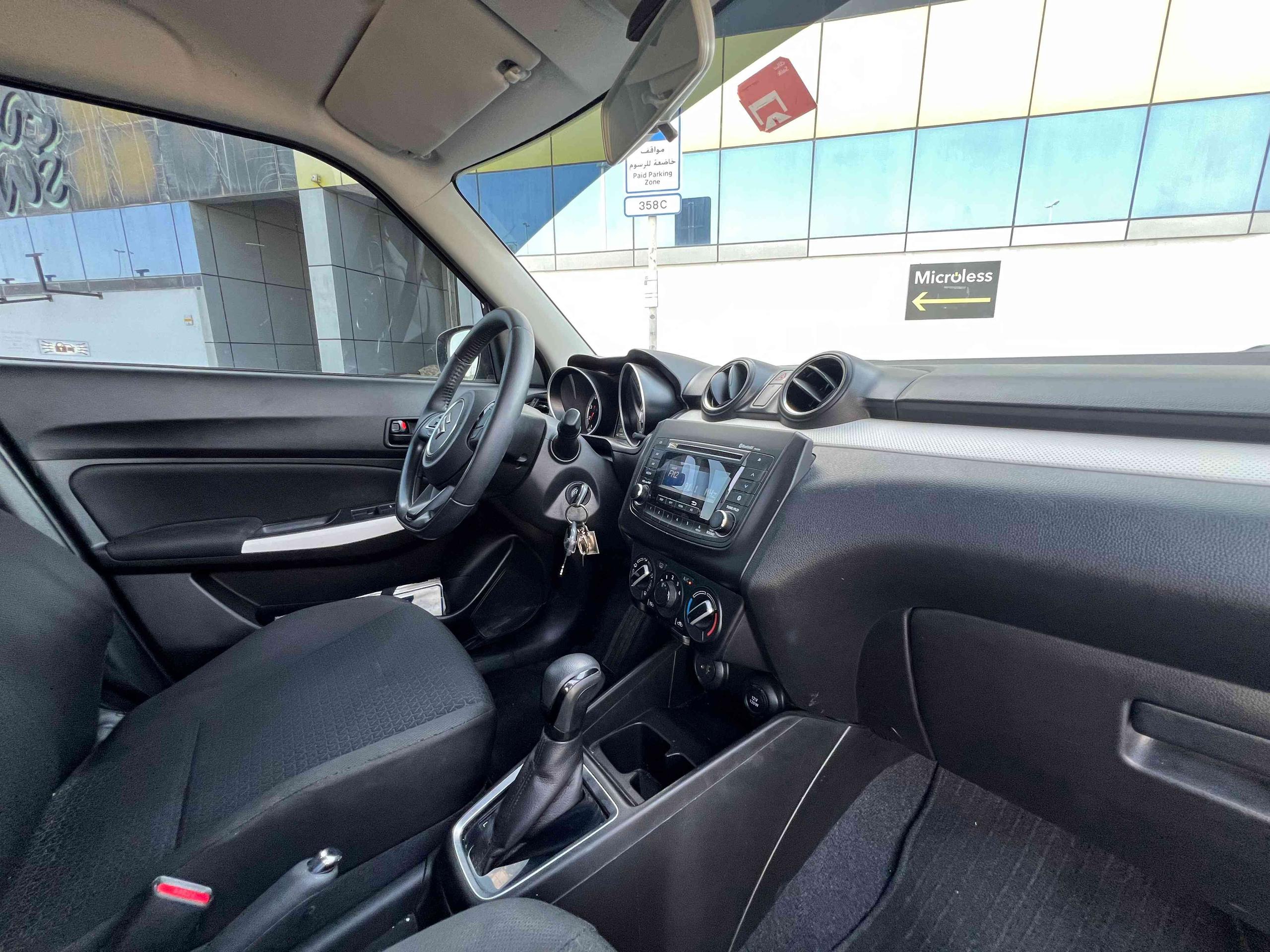 2019 Suzuki Swift GLX - view 15