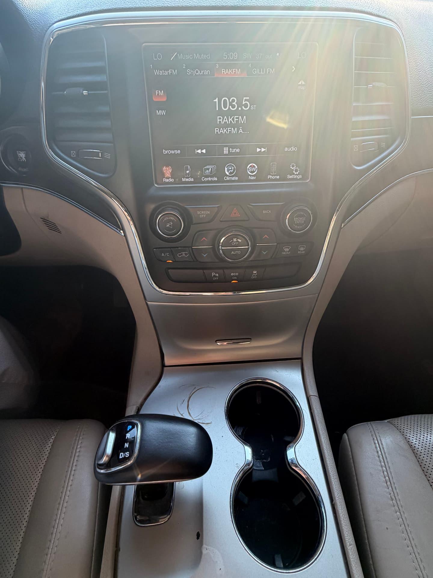 JEEP GRAND CHEROKE 2014. GCC - view 4