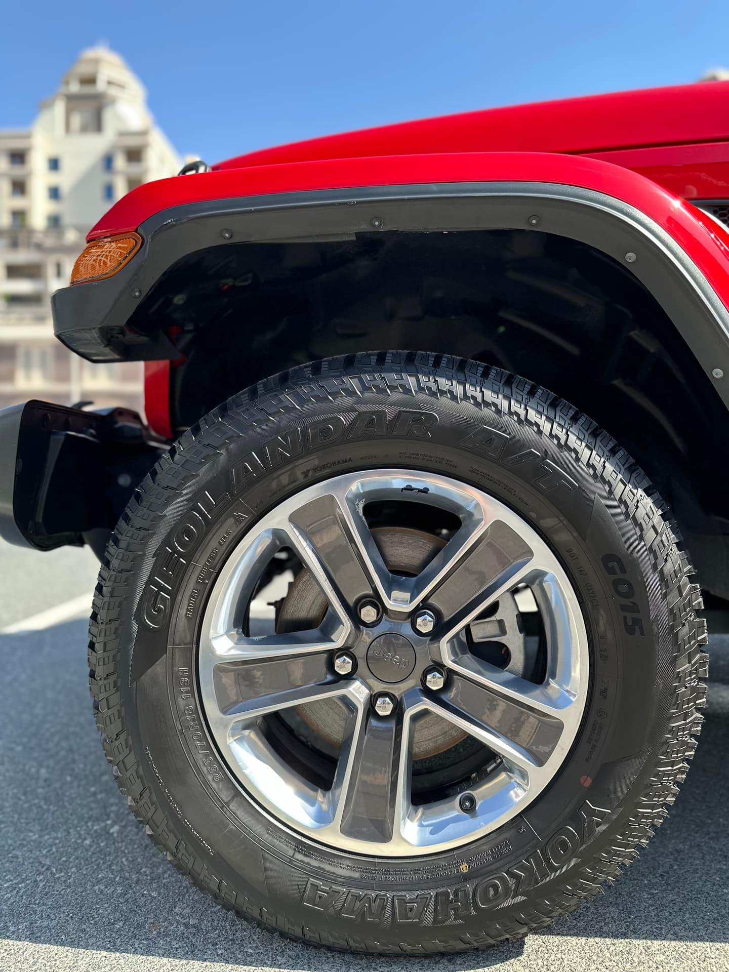 Jeep Wrangler Sahara - view 10