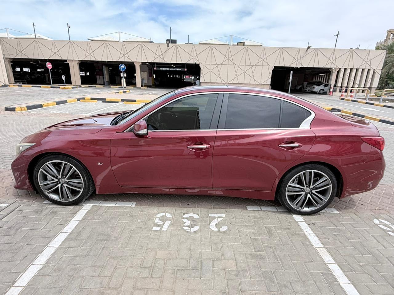 Infiniti Q50s - view 4