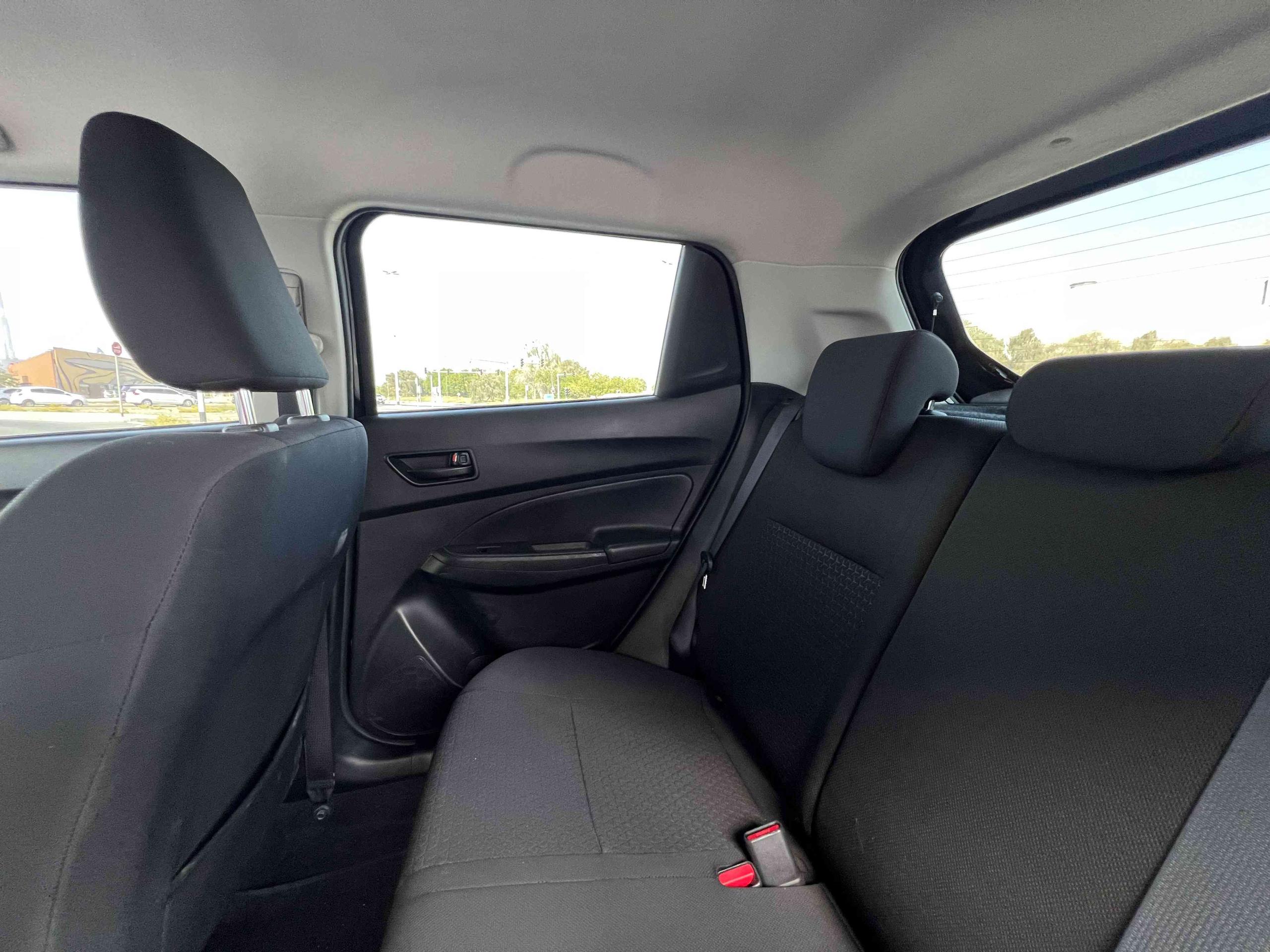 2019 Suzuki Swift GLX - view 11