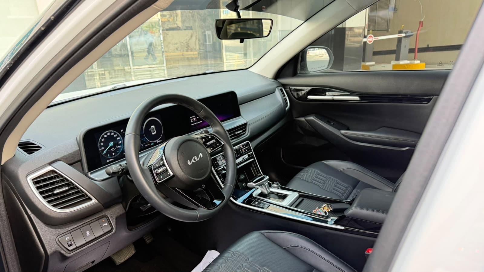 2025 KIA SELTOS SX | GCC SPECS | LOW MILEAGE - view 11